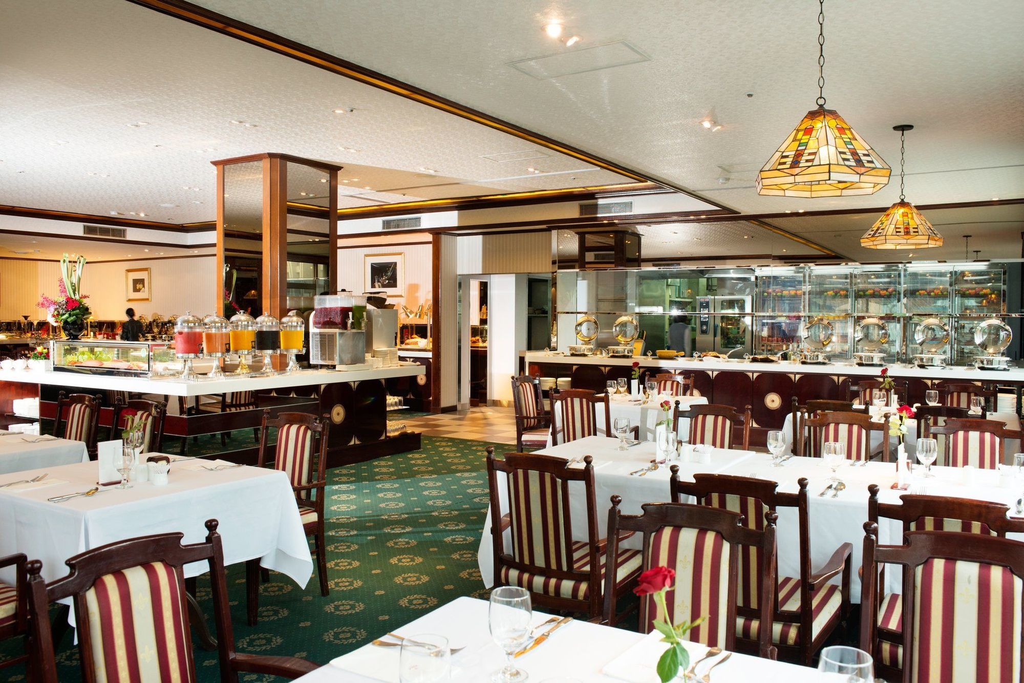 The Howard Plaza Hotel Taipei Restaurante foto The restaurant